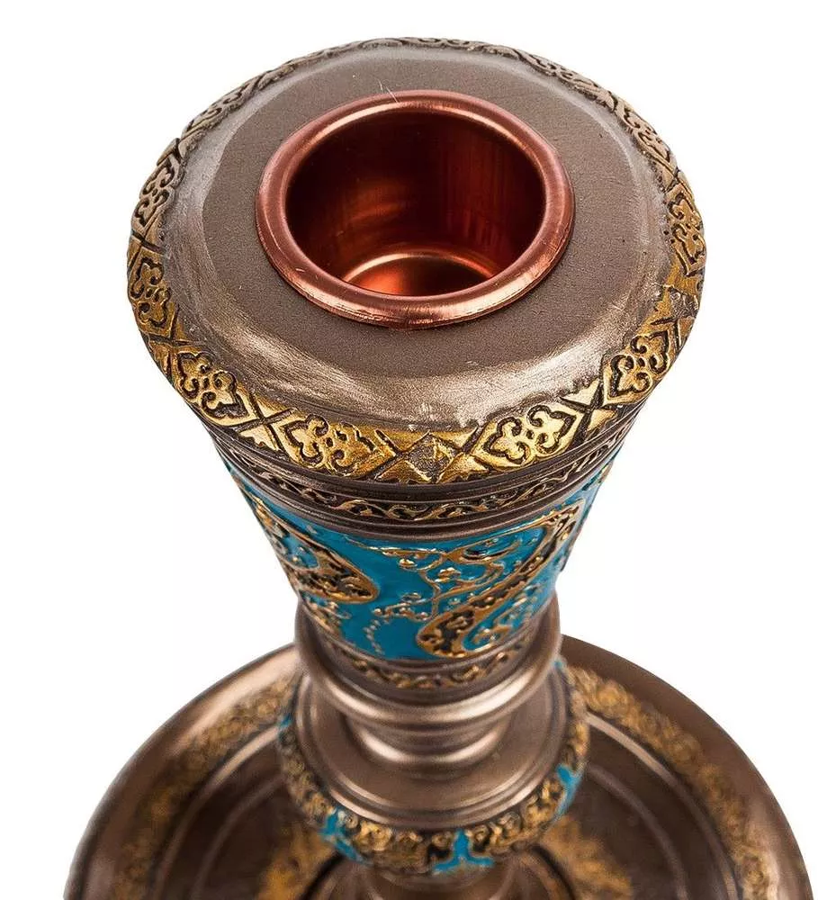 Подсвечник с орнаментом