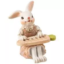 Статуэтка Кролик - весенняя мелодия