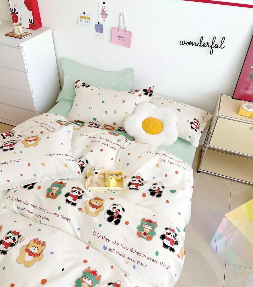 Комплект постельного белья FRIENDS Twill 1,5 спальный наволочки 70x70