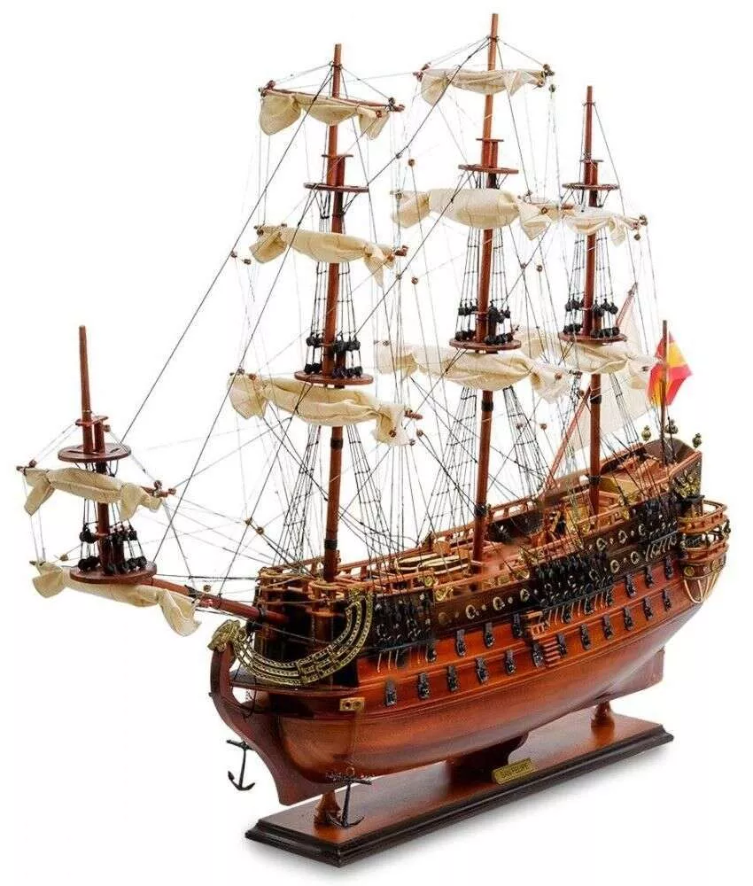Модель испанского линейного корабля 1690г. San Felipe
