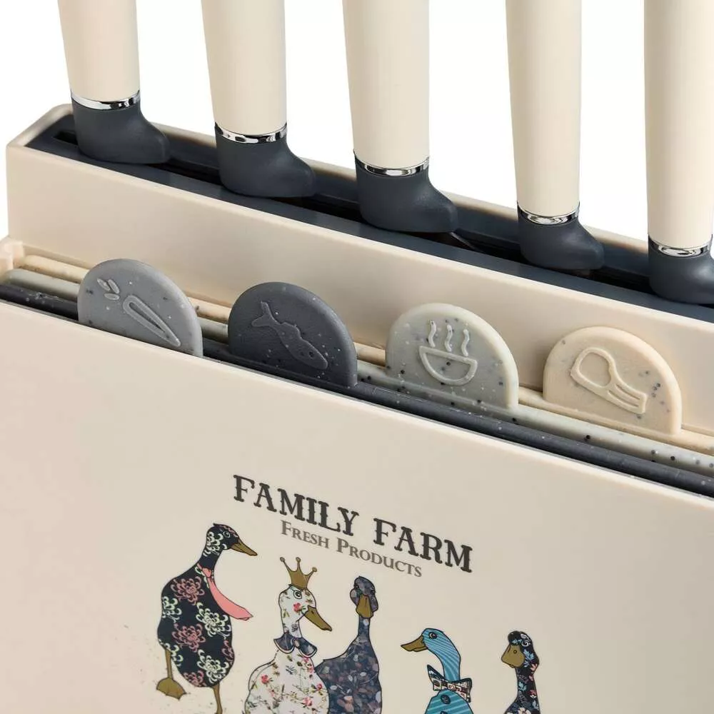 Набор кухонных ножей и разделочных досок Family Farm