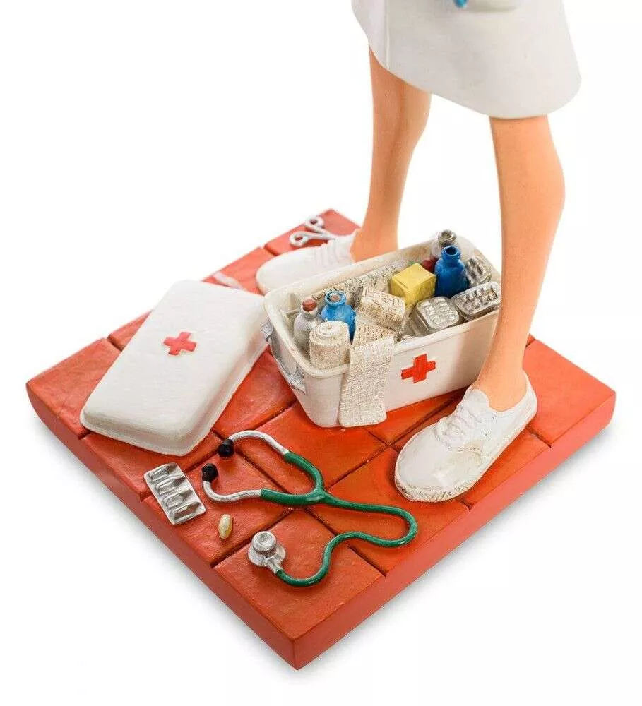 Статуэтка малая Медсестра (The Nurse. Forchino)
