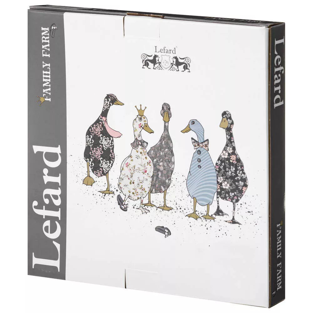 Тарелка закусочная Family Farm 22 см