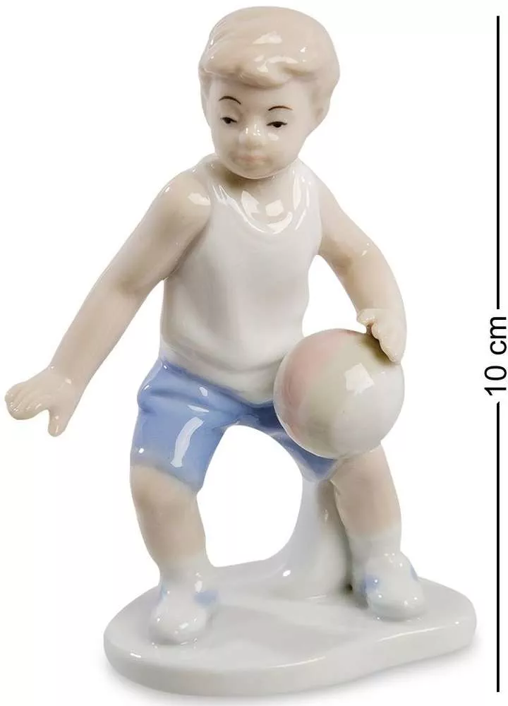 Фигурка Юный баскетболист