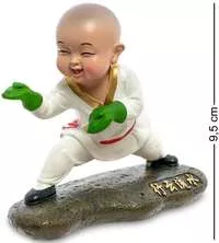 Фигурка Каратист