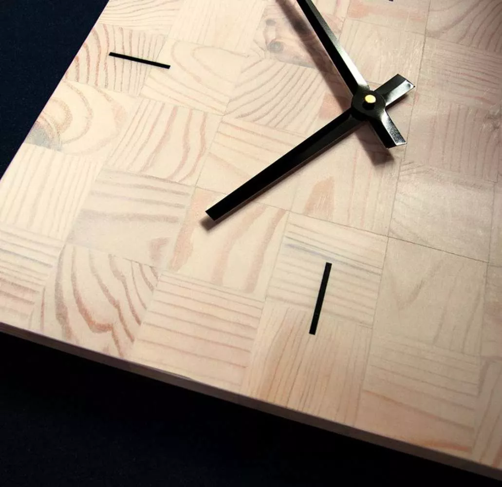 Часы настенные CHESS WHITE WOOD