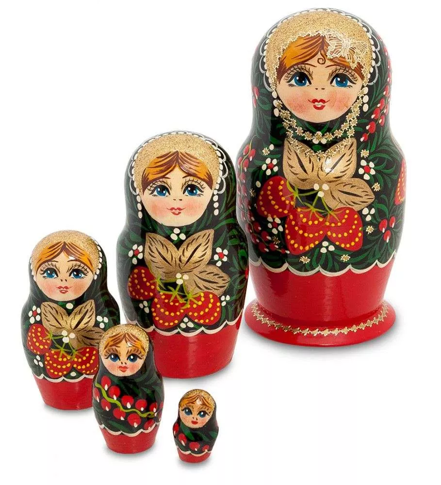 Матрешка Ягодка