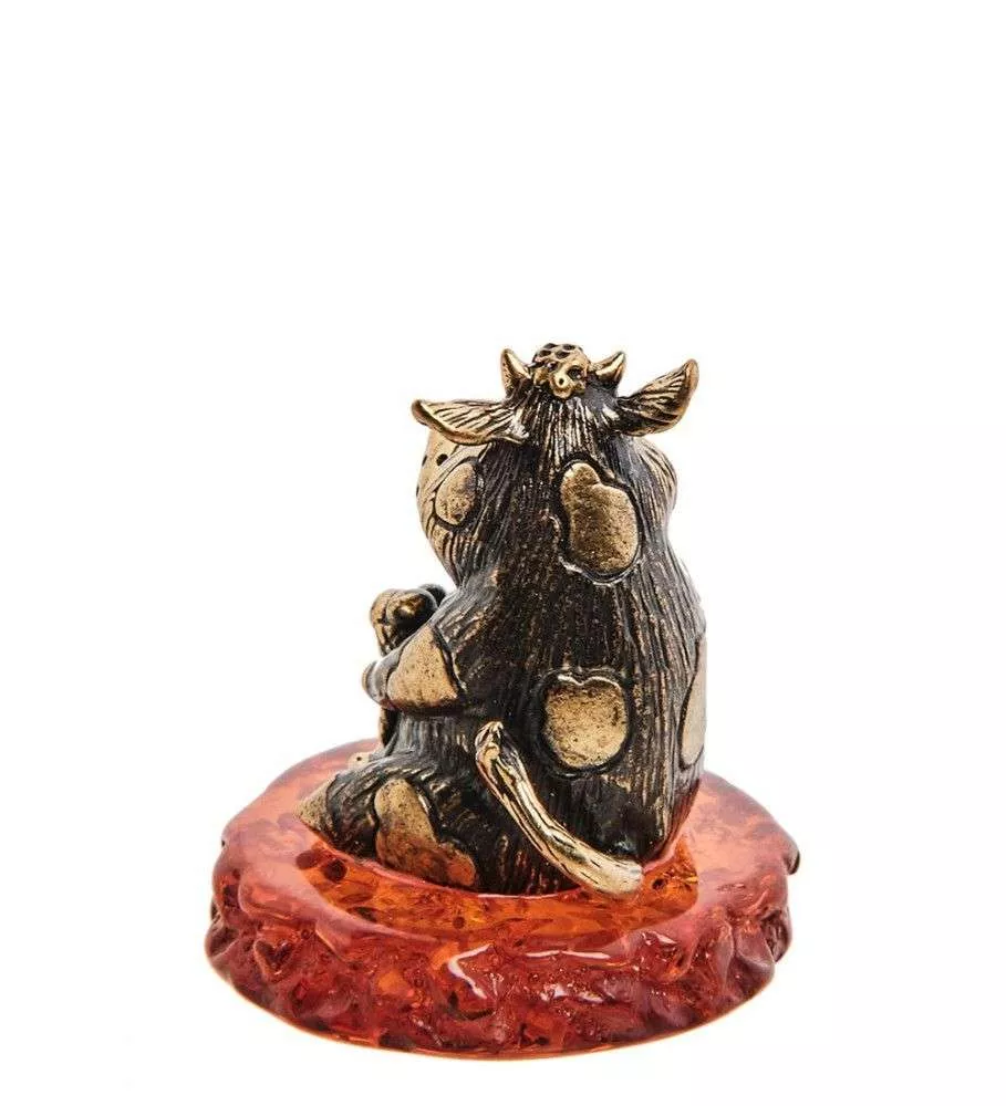 Фигурка Корова Селянка