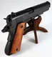 Пистолет автомат Кольт-45, 1911 г. с деревянными накладками