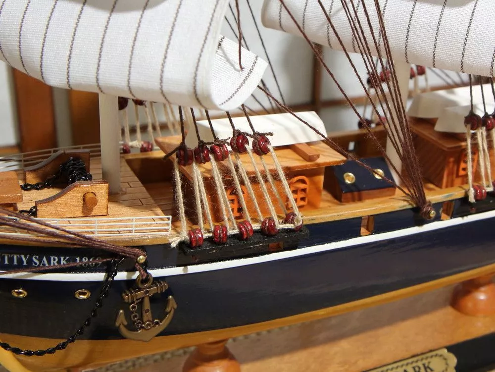 Модель парусника Cutty Sark