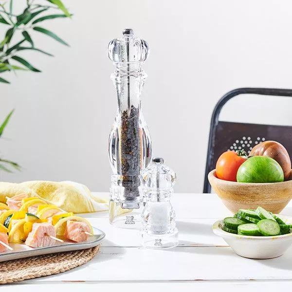 Мельница для перца с металлическим механизмом