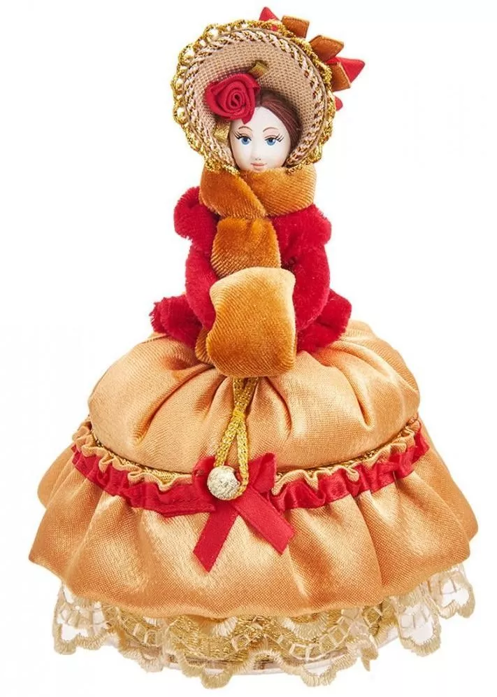 Кукла-шкатулка Дама с муфтой