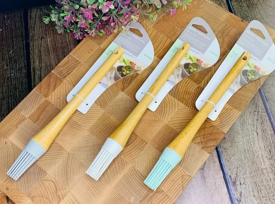 Силиконовая кисть