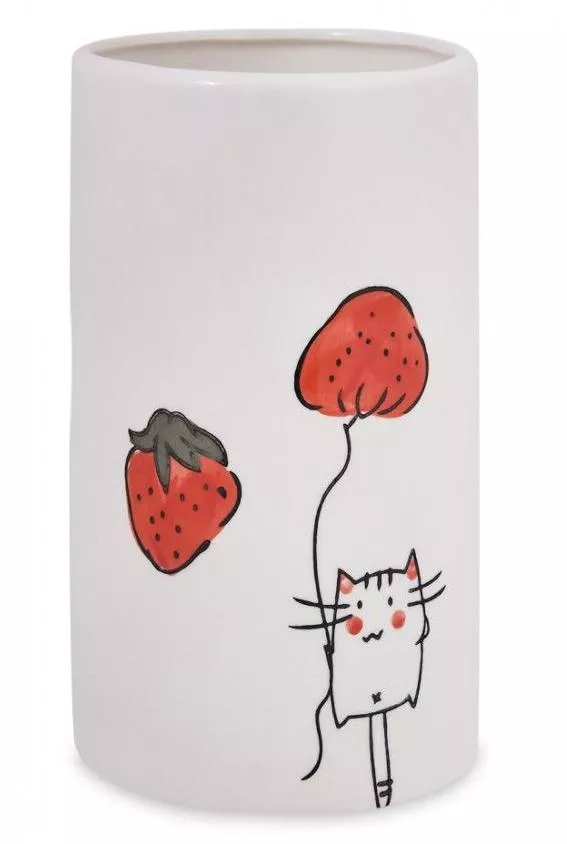 Ваза Кот с клубникой