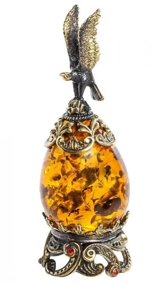 Фигурка Яйцо с сапсаном (латунь, янтарь)